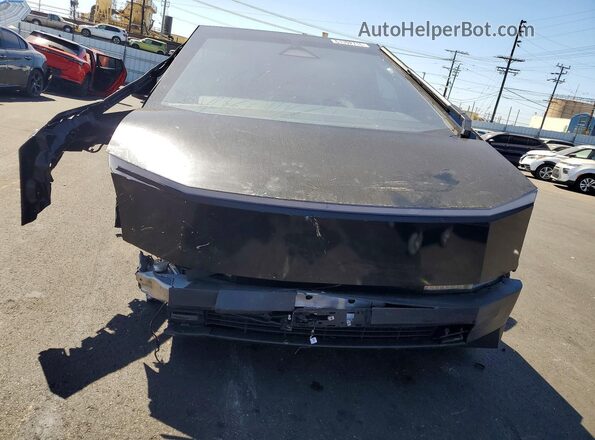 2024 TESLA CYBERTRUCK