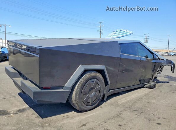2024 TESLA CYBERTRUCK
