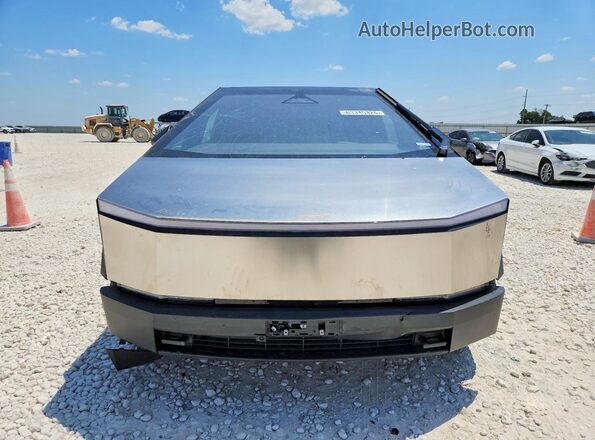 2025 TESLA CYBERTRUCK