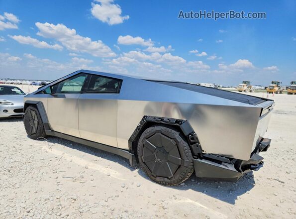 2025 TESLA CYBERTRUCK