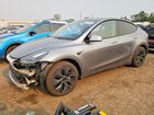 2024 Tesla Model Y Серый vin: 7SAYGAEE3RF194761