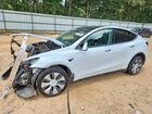 2023 Tesla Model Y White vin: 7SAYGDED2PF915223