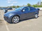 2024 Tesla Model Y Gray vin: 7SAYGDED3RF085340