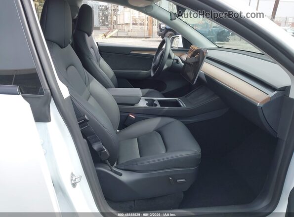 2025 TESLA MODEL Y LONG RANGE DUAL MOTOR REAR-WHEEL DRIVE