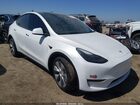 2024 Tesla Model Y Long Range Dual Motor All-wheel Drive White vin: 7SAYGDEE4RA231301