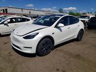 2025 Tesla Model Y Белый vin: 7SAYGDEE8SA342178