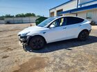 2024 Tesla Model Y White vin: 7SAYGDEE9RF169588