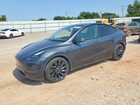 2024 Tesla Model Y Gray vin: 7SAYGDEF0RA289270