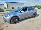 2024 Tesla Model Y Gray vin: 7SAYGDEF0RA301238