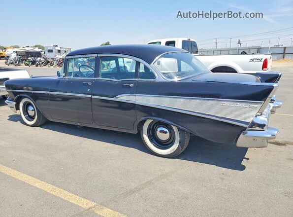1957 CHEVROLET BEL AIR