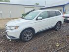 2016 Mitsubishi Outlander Se White vin: JA4AD3A36GZ002502