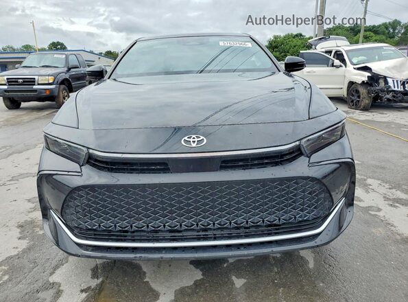2023 TOYOTA CROWN XLE