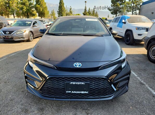 2025 TOYOTA COROLLA HYBRID SE