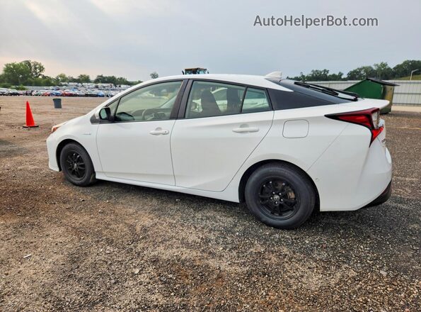 2021 TOYOTA PRIUS LE