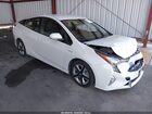2017 Toyota Prius Three Touring White vin: JTDKARFU0H3035152