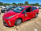 2019 Toyota Prius Le Awd-e Red vin: JTDL9RFU9K3010979