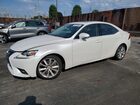 2016 Lexus Is 200t White vin: JTHBA1D24G5037622