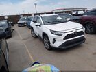 2020 Toyota Rav4 Xle Premium White vin: JTMA1RFVXLD057909