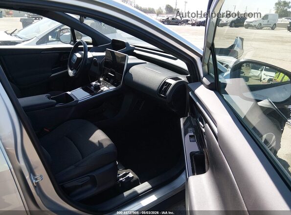 2024 TOYOTA BZ4X XLE