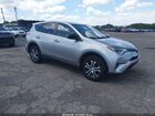 2018 Toyota Rav4 Le Silver vin: JTMBFREV0JJ198297