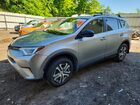 2018 Toyota Rav4 Le Silver vin: JTMBFREV0JJ200811