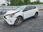 2018 Toyota Rav4 Le White vin: JTMBFREV3JJ244334