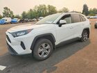 2022 Toyota Rav4 Le White vin: JTMMWRFV2ND150022