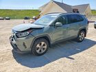 2019 Toyota Rav4 Xle Teal vin: JTMW1RFV5KJ014228