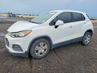 2017 Chevrolet Trax Ls White vin: KL7CJKSB4HB203071