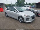 2018 Hyundai Ioniq Hybrid Blue Silver vin: KMHC65LC6JU076102