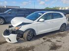 2019 Hyundai Elantra Gt Base White vin: KMHH35LE1KU118516