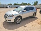2017 Nissan Rogue Sv Серебряный vin: KNMAT2MV9HP540799