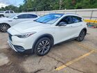 2018 Infiniti Qx30 Essential White vin: SJKCH5CR7JA006030
