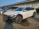 2019 Buick Regal Tourx Essence White vin: W04GV8SX9K1030646
