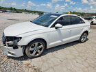 2018 Audi A3 Premium Белый vin: WAUAUGFF7J1005475
