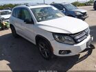 2017 Volkswagen Tiguan 2.0t Sport White vin: WVGUV7AX4HK005978