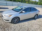 2018 Ford Focus Se Silver vin: 1FADP3F26JL218232