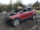 2017 Ford Escape Titanium Maroon vin: 1FMCU0J9XHUE83821
