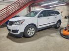 2016 Chevrolet Traverse Ls White vin: 1GNKVFED8GJ347192