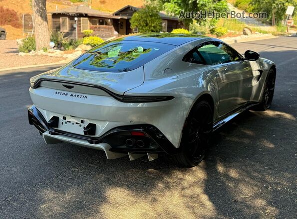 2023 ASTON MARTIN VANTAGE