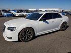 2018 Chrysler 300 S Белый vin: 2C3CCABG9JH240038