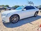 2017 Chrysler 300 Limited White vin: 2C3CCARG5HH534939