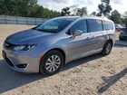 2018 Chrysler Pacifica Touring L Silver vin: 2C4RC1BG2JR112255