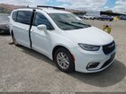 2022 Chrysler Pacifica Touring L White vin: 2C4RC1BG3NR198262