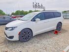 2018 Chrysler Pacifica Touring L Plus White vin: 2C4RC1EG8JR351997