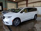 2022 Chrysler Pacifica Pinnacle White vin: 2C4RC3PGXNR180345