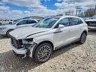 2019 Lincoln Nautilus Reserve White vin: 2LMPJ8L98KBL51213