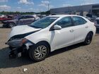 2017 Toyota Corolla Le White vin: 2T1BURHE0HC876327