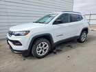 2025 Jeep Compass Latitude Белый vin: 3C4NJDBN1ST547691