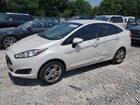 2019 Ford Fiesta Se White vin: 3FADP4BJ3KM145789